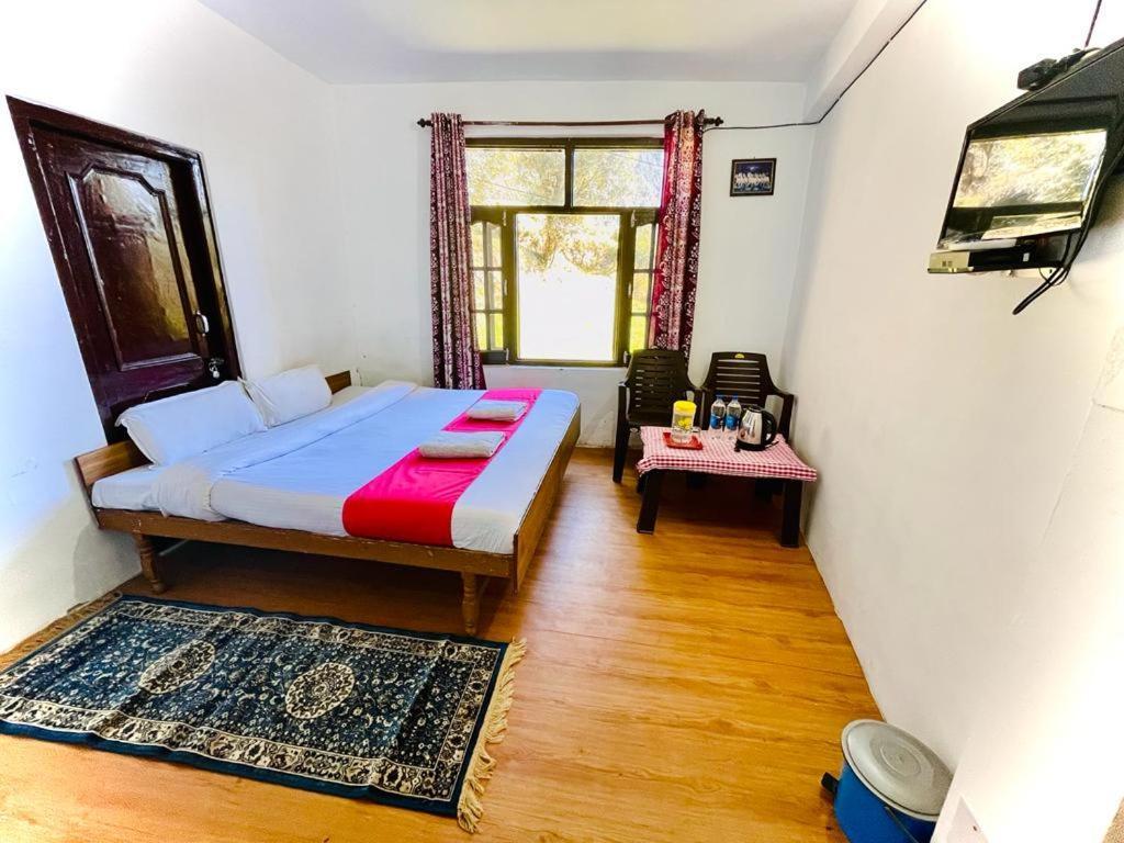 The Lake Cottage By Vrb Hotels Mcleodganj Дармсала Экстерьер фото