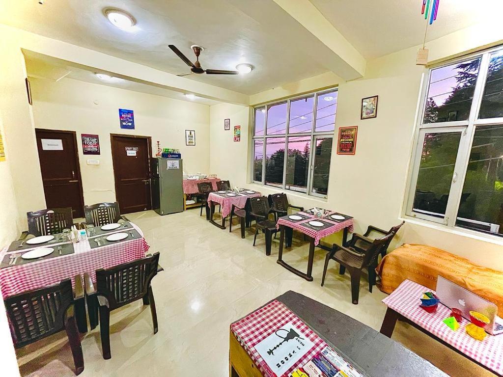 The Lake Cottage By Vrb Hotels Mcleodganj Дармсала Экстерьер фото
